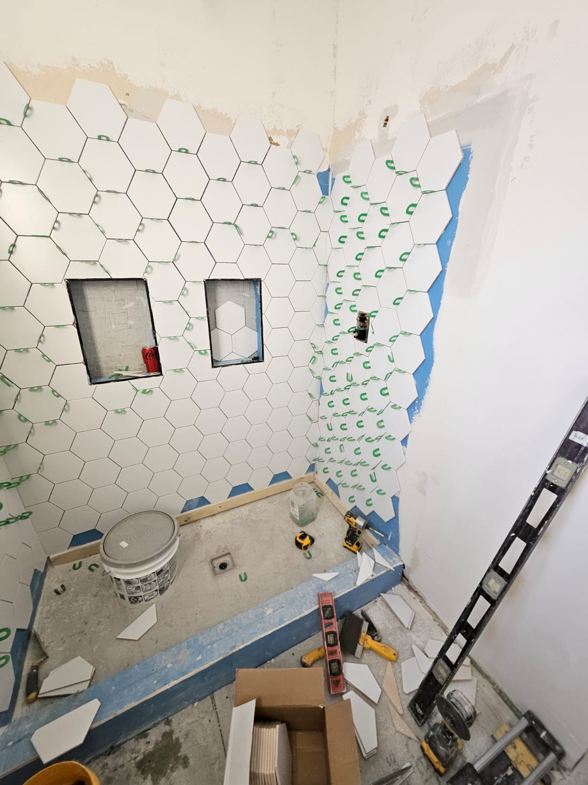 03_Bathroom_Before