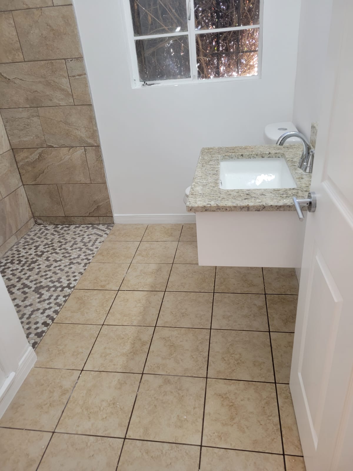 04_Bathroom_After